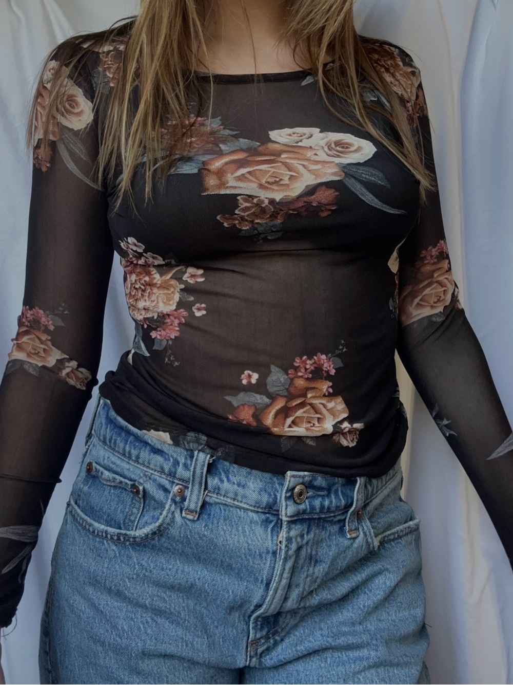 iris Black Long-Sleeve Scoop Neck Top with Roses